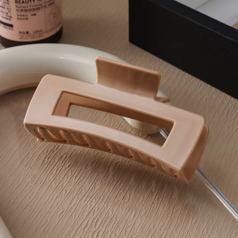 Qelavo® SoftHold Large Silicone Hair Claw Clip