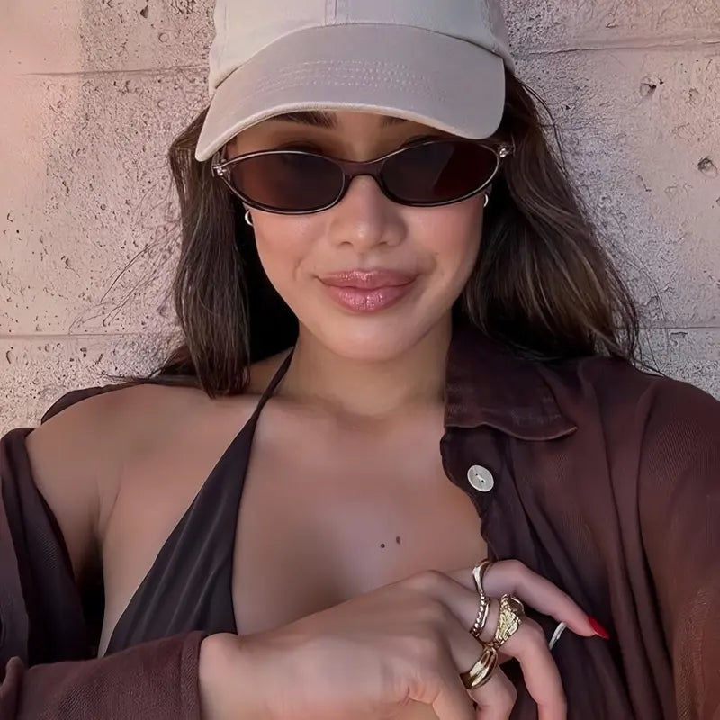 [Summer Vibes] Retro Oval Sunglasses — Women's Stylish Cat-Eye Style, '90s Trend-Inspired. Featuring a lightweight, narrow-frame design, these shades are chic, versatile, and offer UV protection.