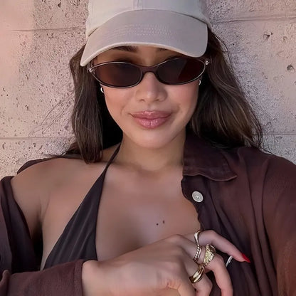 [Summer Vibes] Retro Oval Sunglasses — Women's Stylish Cat-Eye Style, '90s Trend-Inspired. Featuring a lightweight, narrow-frame design, these shades are chic, versatile, and offer UV protection.