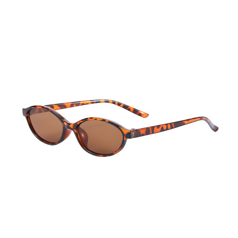 [Summer Vibes] Retro Oval Sunglasses — Women's Stylish Cat-Eye Style, '90s Trend-Inspired. Featuring a lightweight, narrow-frame design, these shades are chic, versatile, and offer UV protection.