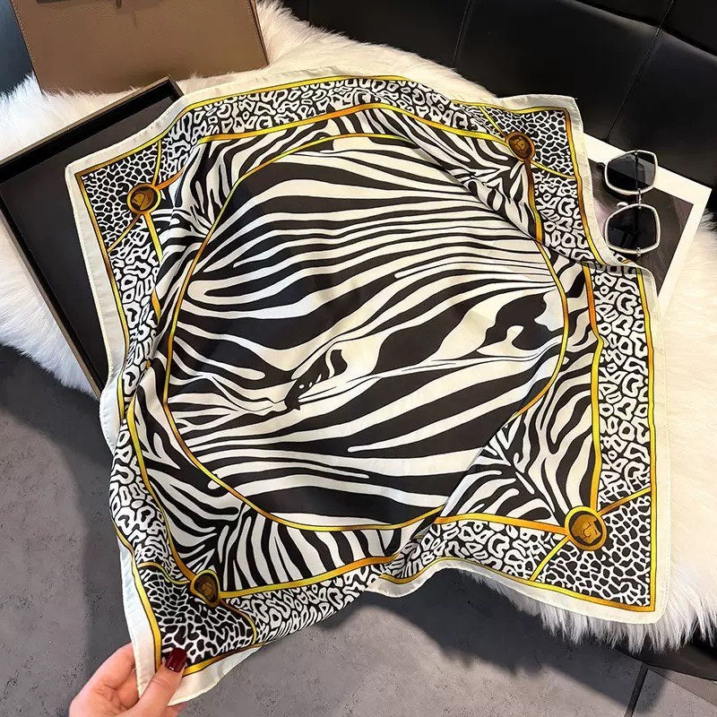 Qelavo® Faux Silk Satin Square Scarf - 70 x 70 cm