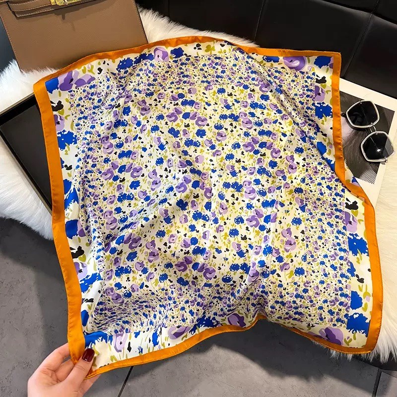 Qelavo® Faux Silk Satin Square Scarf - 70 x 70 cm